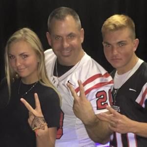 Meet your Posher, Robert