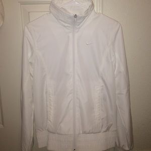 Nike windbreaker size small