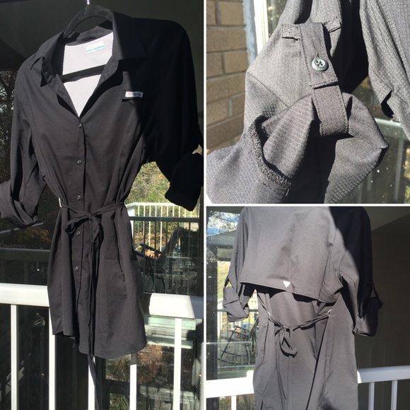Columbia Black Button Up