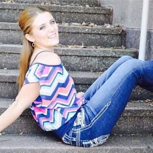 Meet your Posher, Regan