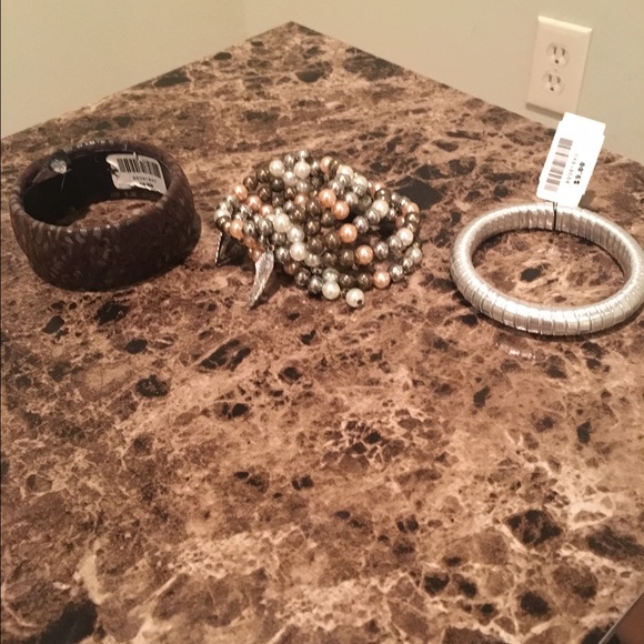 Bundle of bracelets!