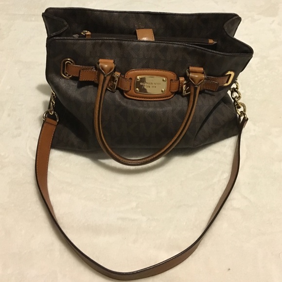 Authentic Michael Kors Medium Satchel Bag