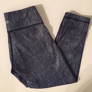 Lululemon cropped leggings. Size 2