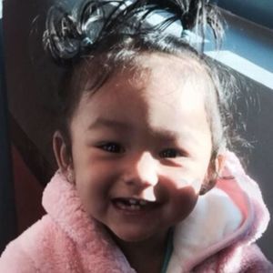 Meet your Posher, Isabel