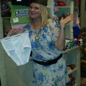 Meet your Posher, Laura