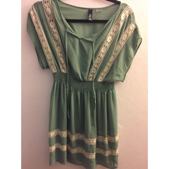 Modcloth chiffon dress