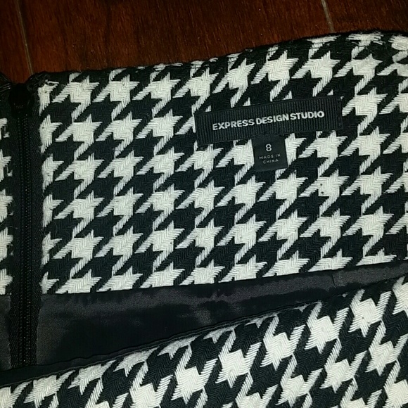 Pencil skirt - Picture 2 of 2