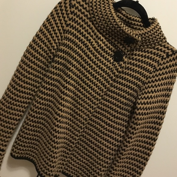 Forever 21 Sweaters - Knit Sweater