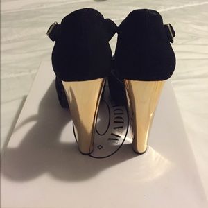 Black with gold heels shoes