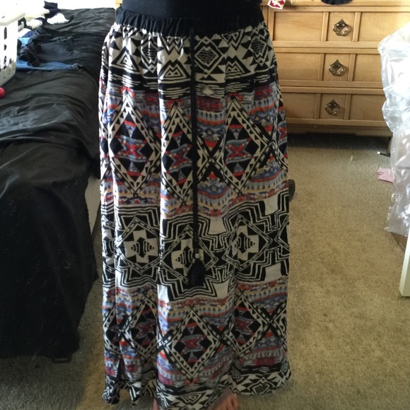 Angie Geometric Print Maxi
