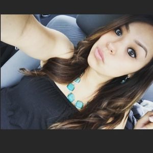 Meet your Posher, Abbyy