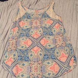 Paisley tank