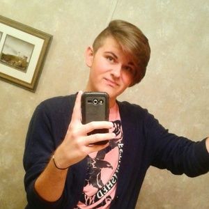 Meet your Posher, Jared