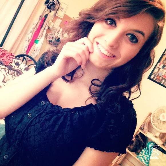 Meet your Posher, Joanna paige