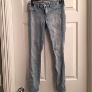light wash jeans