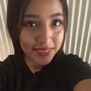 Meet your Posher, Yasmin