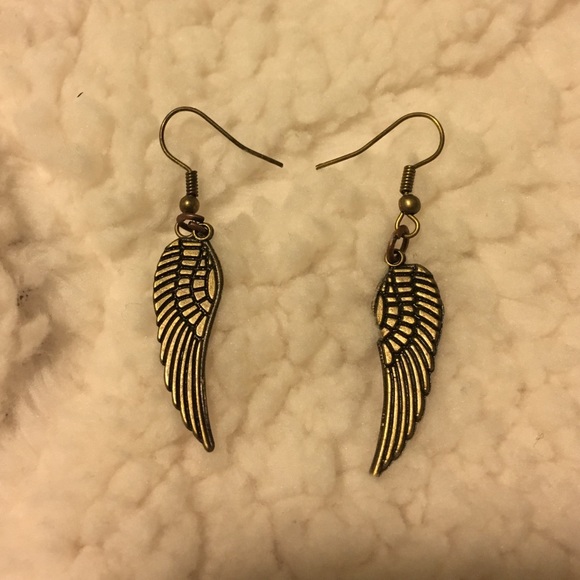 Wing earrings