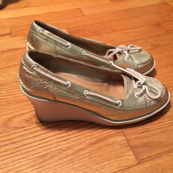 Sperry wedge heels
