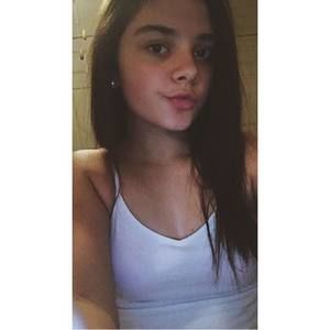 Meet your Posher, Halie