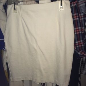 White pencil skirt