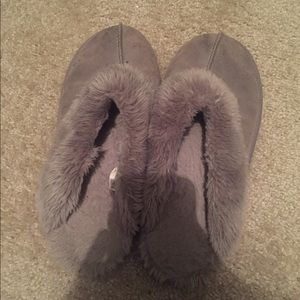 slippers