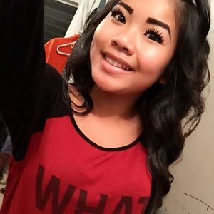 Meet your Posher, Jolina