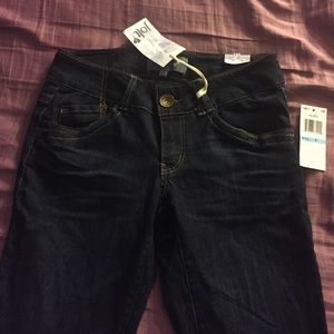 Dark wash Jolt straight leg jeans