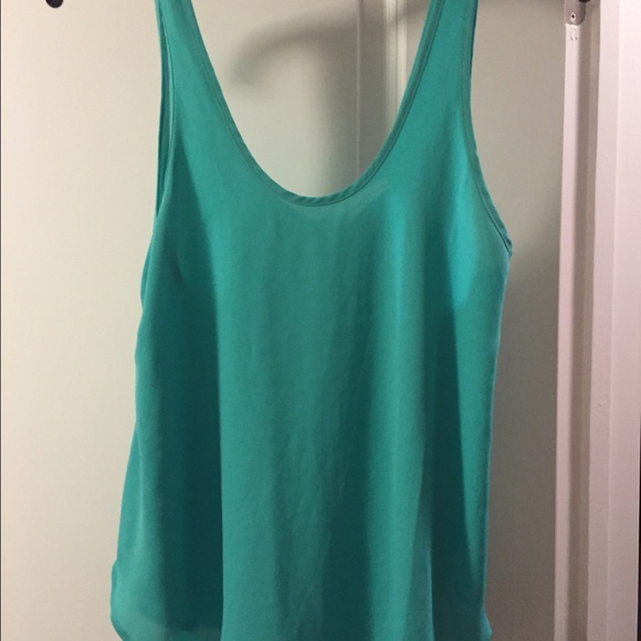 Loose tank