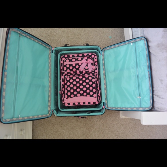 Pink polka dot Suitcase/Luggage set