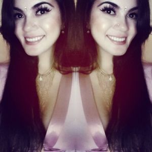 Meet your Posher, Laura