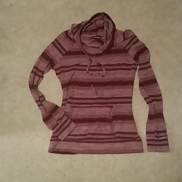 Long-sleeved Shirt