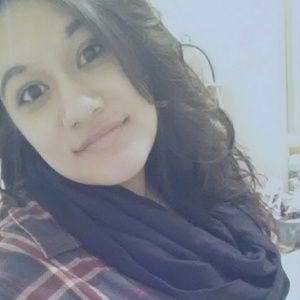 Meet your Posher, Jenna