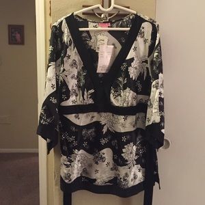 Kimono-style shirt