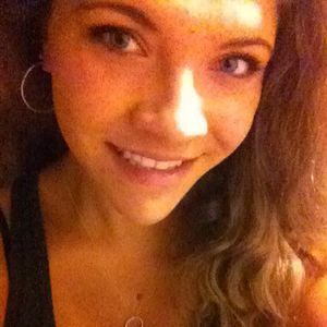 Meet your Posher, Emilie