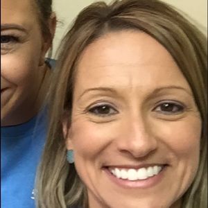 Meet your Posher, Candice