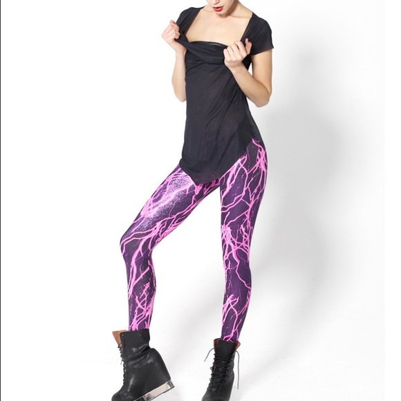 Blackmilk Toxic Pink Electro leggings in S