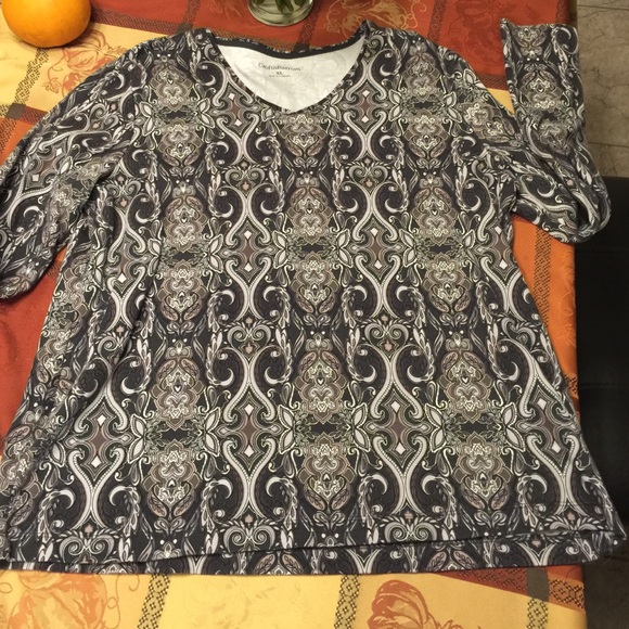 Croft & Barrow Tops - Paisley "style" Blouse 🔥