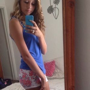 Meet your Posher, Scarlett