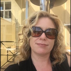 Meet your Posher, Erin