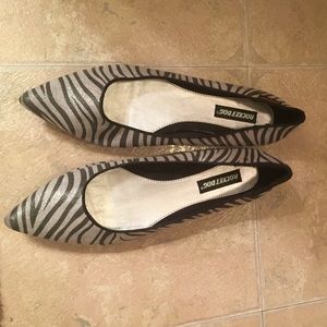 Zebra print flats