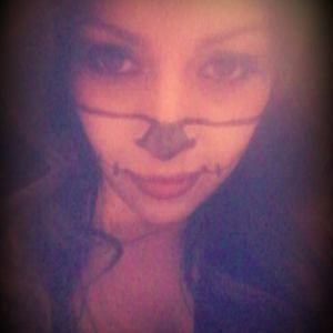 Meet your Posher, April