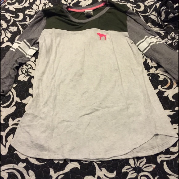 VS PINK 3 quarter sleeve t-shirt.