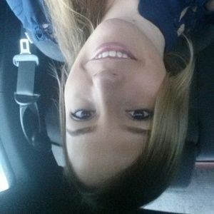 Meet your Posher, Becky