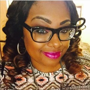 Meet your Posher, Alisha