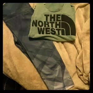 GAP Fit - RARE Ombre Gray Capri Leggings