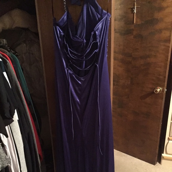 Homecoming dress - Picture 2 of 2