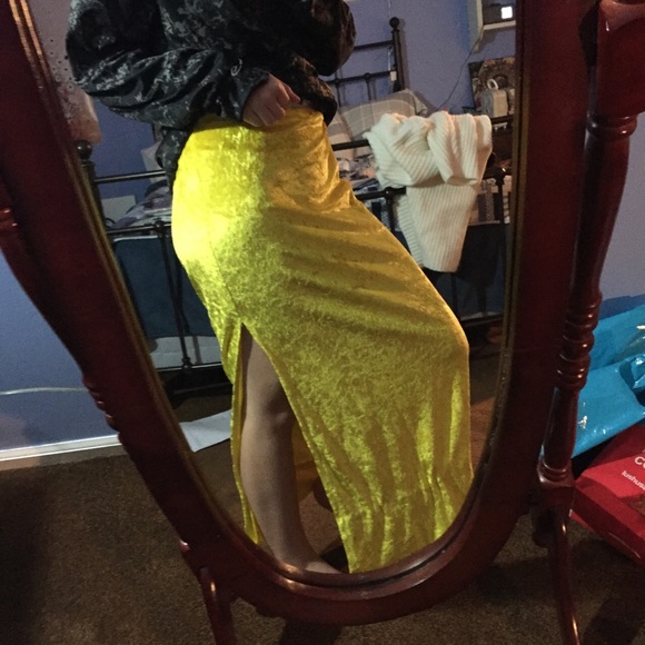 ❗️SOLD❗️ - Picture 2 of 3