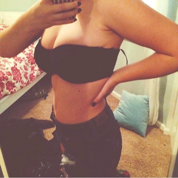 36C Black Strapless Bra - Picture 1 of 4