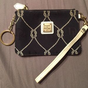 Wristlet