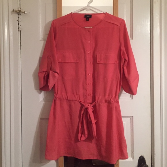 3/4 salmon utility shift dress.